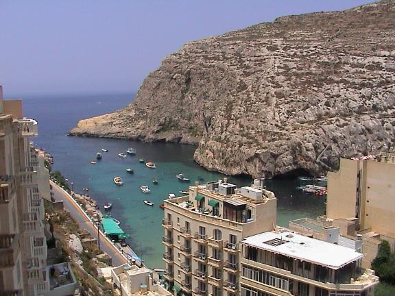 Xlendi Bay